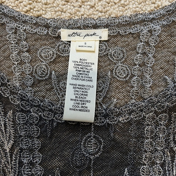 Ultra Pink Black Net with Metallic Detailing Party Top - Picture 7 of 8